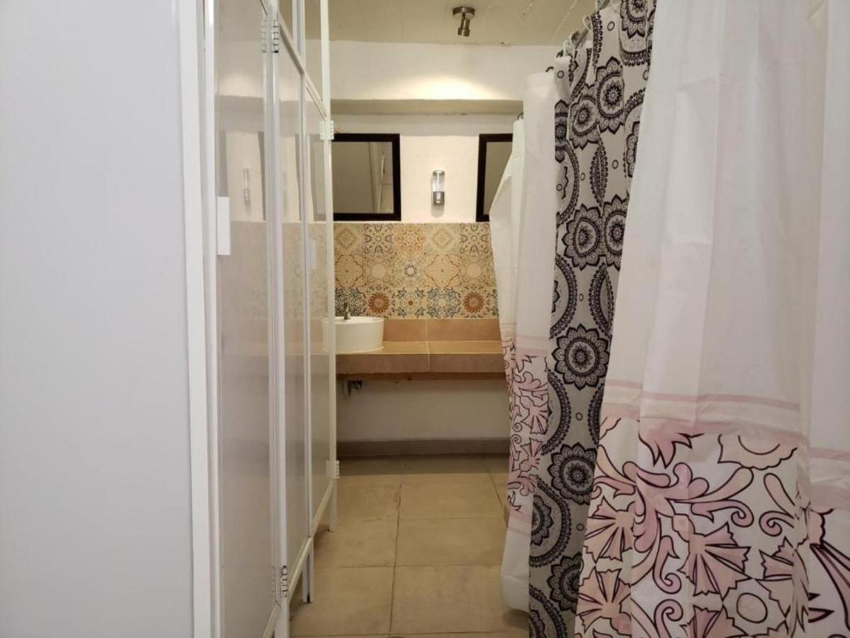 Ikali Hostel Монтеррей Экстерьер фото