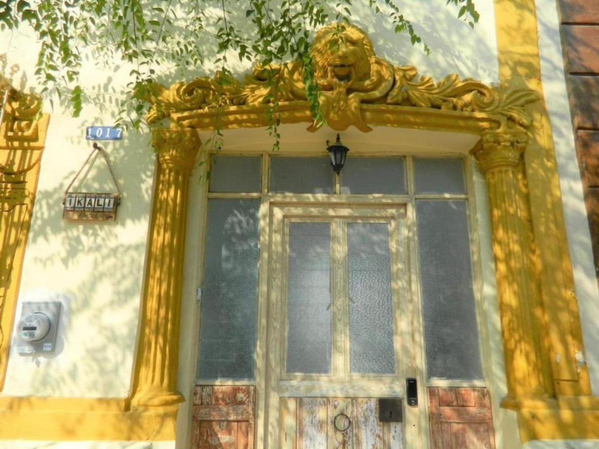 Ikali Hostel Монтеррей Экстерьер фото